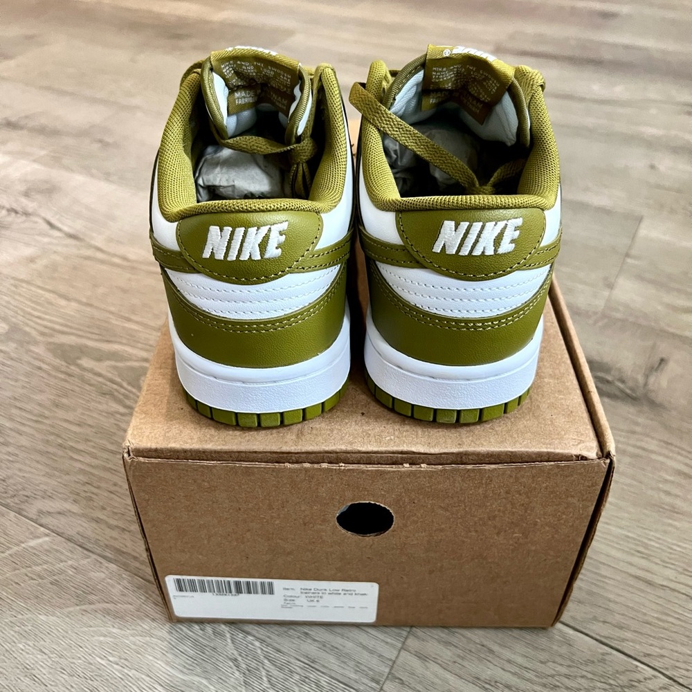 Nike Dunk Low Retro Sneakers-White/Khaki Green-size 8.5 women’s 7 men’s - Picture 8 of 11